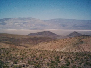 Straße aus Death Valley